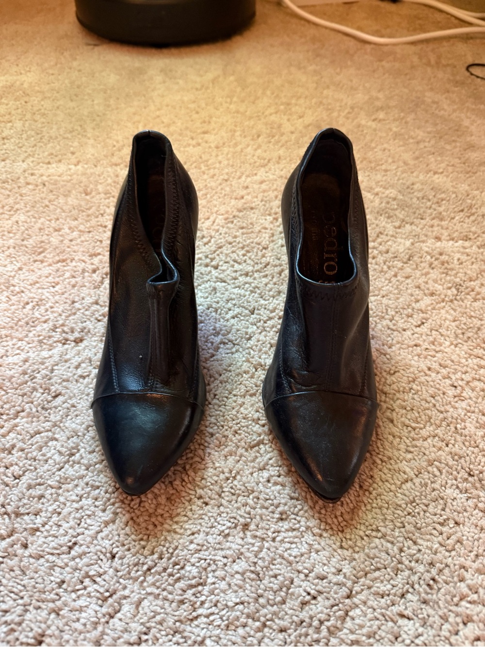 Pedro Garcia Black Leather Ankle Stilettos - size 35.5/US 5.5